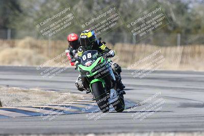 media/Dec-01-2025-Moto Forza (Mon) [[2daa91e15f]]/3-Beginner Group/Session 3 (Turn 3)/